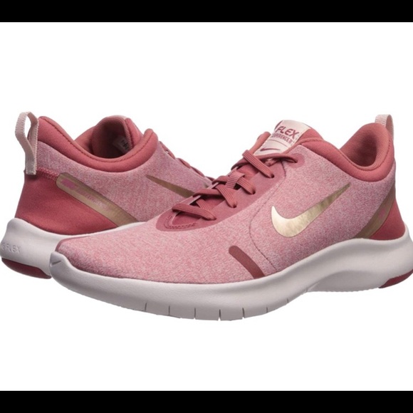 Nike Shoes - Nike Flex Experience Run 8 Sneakers